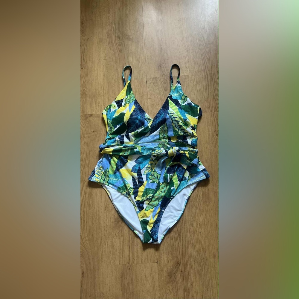 Aerie Tropical Leaf Print One Piece Swimsuit